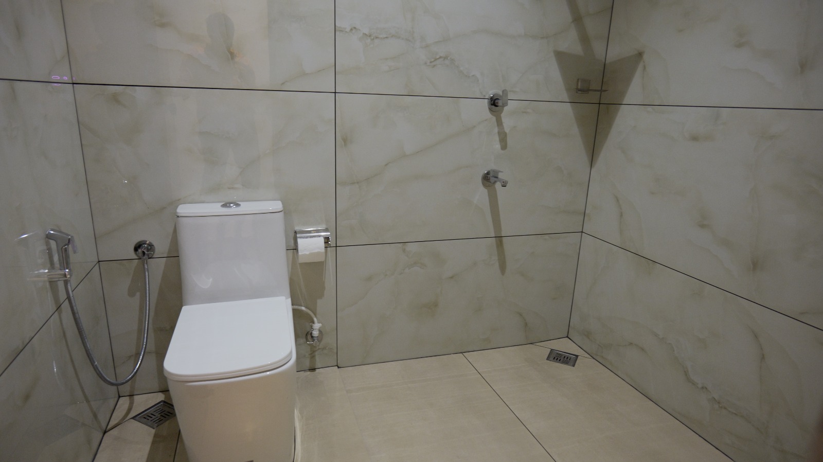 Clean modern shared bathroom